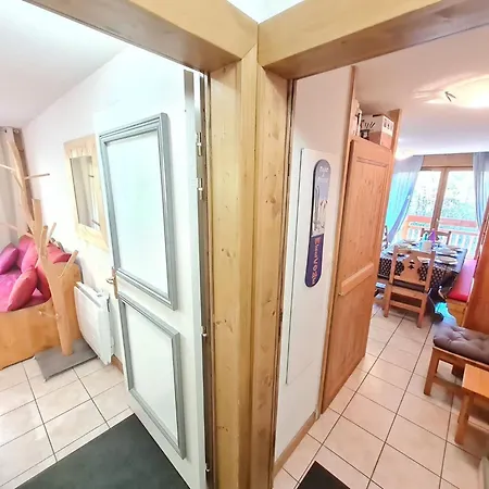 Appartement Balcons Des Pistes C By Interhome